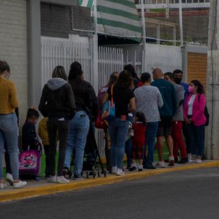 ¡Adiós, vacaciones! Este lunes millones de estudiantes vuelven a clases tras asueto