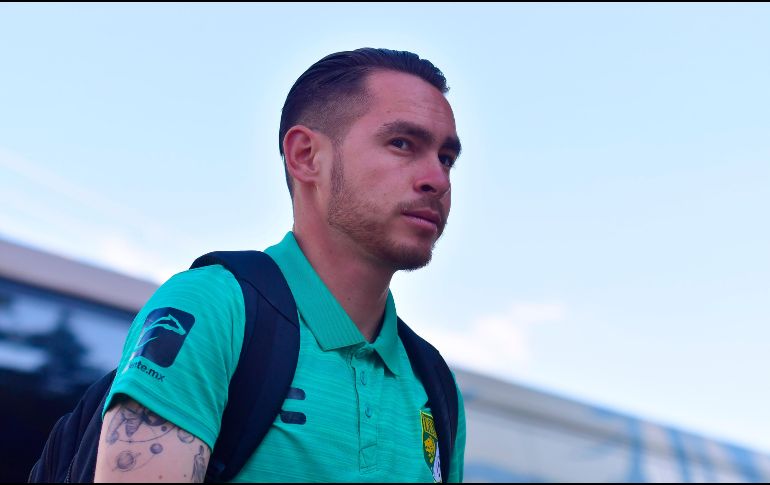 Angulo llegó a Chivas de cara al Clausura 2020, y su salida a finales de 2022 se debió a que el Rebaño lo mandó a León para poder concretar un intercambio por Víctor Guzmán con Grupo Pachuca. IMAGO7