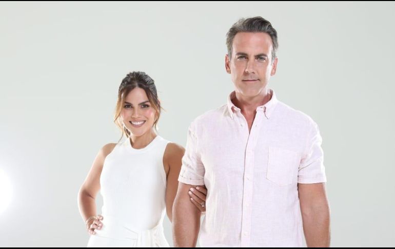 En entrevista con EL INFORMADOR, la pareja de enamorados, la cual lleva las riendas de la conducción de esta emisión, habla del reto de ser parte de este programa y de cómo el amor que se tienen, también fue pieza clave en este proyecto. CORTESÍA / ViX