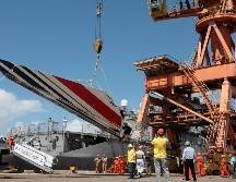 Tomó dos años encontrar el avión y sus dispositivos de grabación ya que estaban ubicados en el fondo del océano. AP/ARCHIVO
