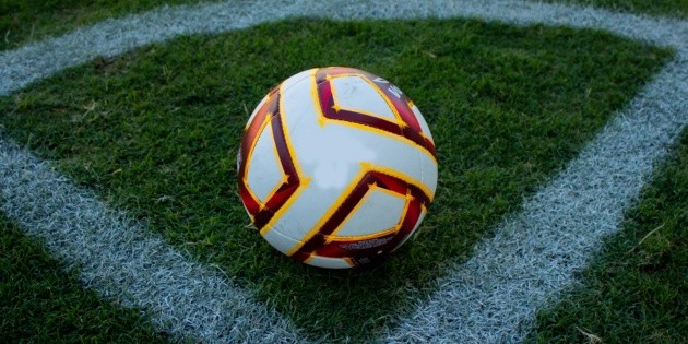 Futbol hoy 18 de abril de 2023: D&oacute;nde ver EN VIVO, partidos, horarios, canales