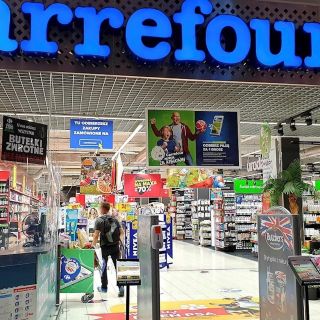 Carrefour Francia ofrecerá bajas para empleadas con menstruaciones dolorosas