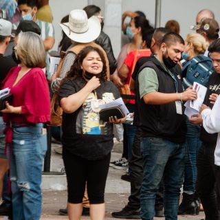 ¿Por qué no deberías llevar tu celular a la entrevista para obtener la visa?