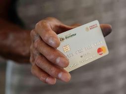 Para recibir la Tarjeta para el Bienestar es necesario presentar cinco documentos, entre ellos la INE y el comprobante de domicilio. ARCHIVO / EL INFORMADOR