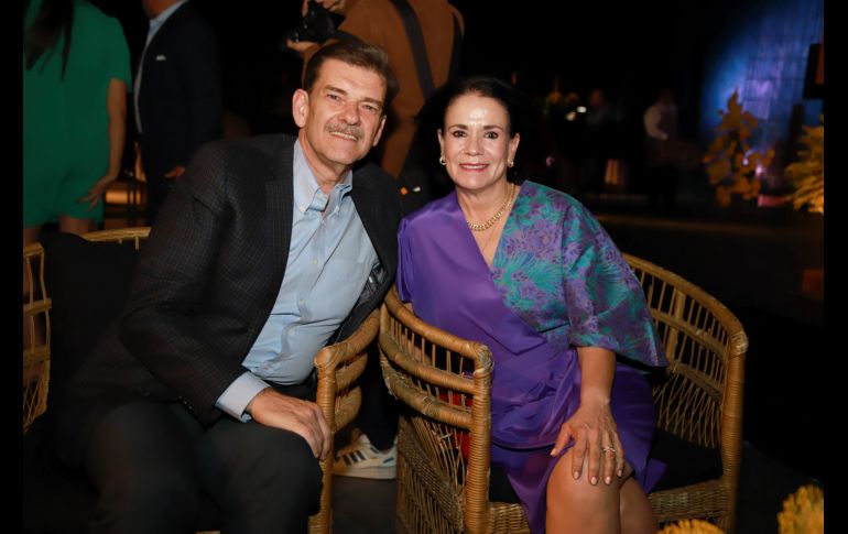 Paolino Di Vece Roux, Isabel Alarcón. GENTE BIEN JALISCO/Tony Martínez