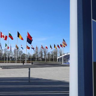 Stoltenberg confirma que Zelenski acudirá a la cumbre de la OTAN en Vilna