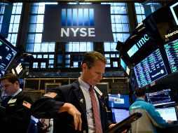 Tanto el Nasdaq como el Dow Jones ya habían entrado previamente en ese mercado alcista al que ahora se suma el S&P 500, considerado el índice más representativo de la Bolsa de Nueva York y menos dependiente de los movimientos de las mayores empresas del mercado. AFP / ARCHIVO