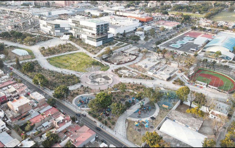 Uno de los eventos ofrecidos en este parque que suele ser muy frecuentado es el cine al aire libre. ESPECIAL
