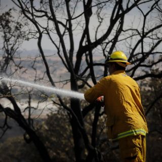Las autoridades realizan estas acciones ante emergencia atmosférica
