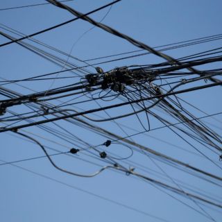 Roban un cable valuado en casi un millón de pesos en CDMX y son detenidos