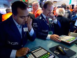 Los sectores con mayores ganancias eran el tecnológico y el inmobiliario, con una subida del 1.75 % y el 0.67 %, respectivamente. AP/ARCHIVO