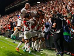 Por segunda ocasión, el Rayo Vallecano dio cátedra al Barcelona. EFE/Rodrigo Jimenez