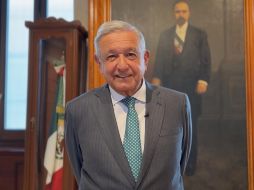 "Sí tuve un desmayo por el COVID", confirma AMLO en video