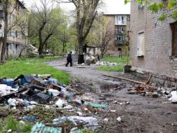 Un misil golpeó un edificio y otro una casa, informaron autoridades. AFP
