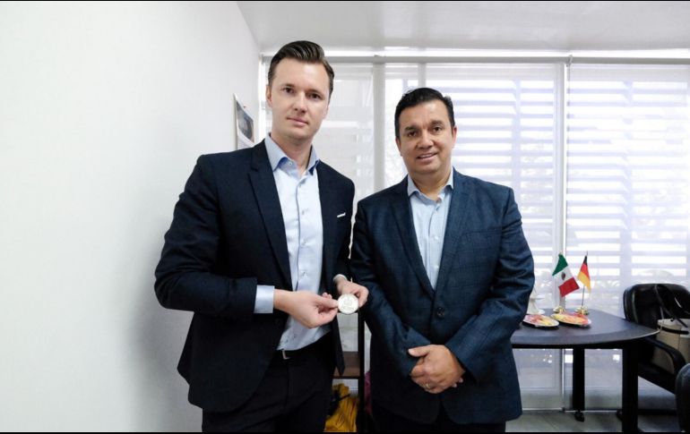 Se concretó una inversión de 72 millones de pesos y 72 nuevos empleos por parte de la empresa alemana Hella. CORTESÍA/ Secretaría de Desarrollo Económico