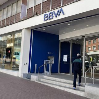 ¿Abrirán los bancos este lunes 1 de mayo? Esto es lo que sabemos