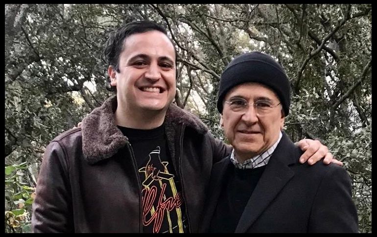 Roberto O’Farrill es un comunicador que conduce un programa en Mexiquense TV llamado 