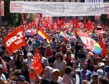 Manifestación en Madrid con motivo del 1 de Mayo. EFE/J. Guillén