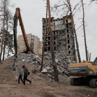 Ataque ruso deja 34 heridos y daña viviendas en Ucrania