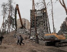 Los ataques se produjeron después de que Rusia lanzara más de 20 misiles de crucero y dos drones explosivos a Ucrania. EFE/S. Dolzhenko