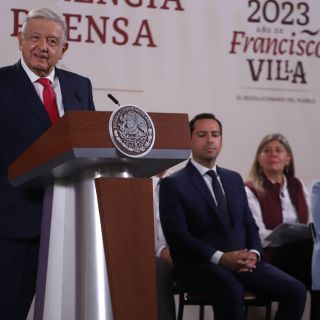 López Obrador recuerda a los mártires de Chicago en el Día del Trabajo
