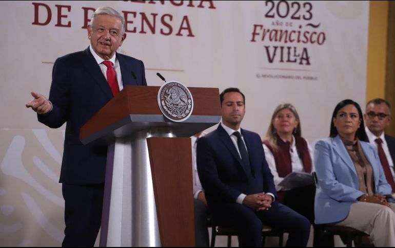 López Obrador arrancó su conferencia de prensa de este lunes recordando el motivo por el que se conmemora el 1 de Mayo. SUN/B. Fregoso
