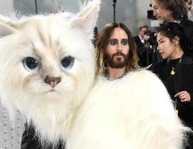 El actor Jared Leto decidió rendir homenaje al famoso gato de Karl Lagerfeld 