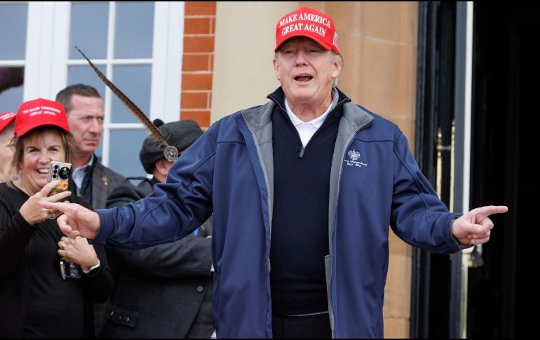 Donald Trump también fue acusado por otra mujer de haberla manoseado durante un vuelo en 1979. EFE