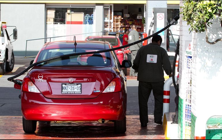 De las 32 Entidades federativas, Nuevo León ofreció la gasolina Premium más cara del país. NTX/ARCHIVO