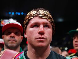 Faitelson cuestionó el anhelo de Saúl Álvarez de seguir peleando. EFE/F. Guasco