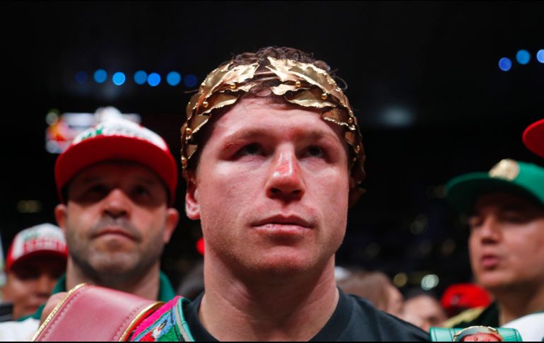 Faitelson cuestionó el anhelo de Saúl Álvarez de seguir peleando. EFE/F. Guasco