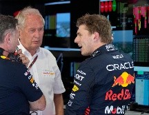 La estrategia benefició a Verstappen para que ganara el primer lugar. AP/Rebecca Blackwell