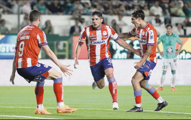 La escuadra del San Luis se impuso con buen juego al León, que se había puesto en ventaja. EFE