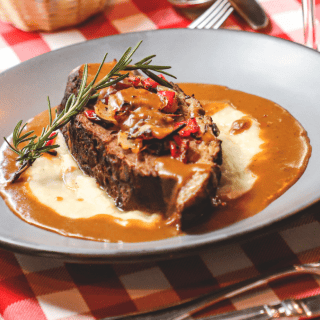 Los mejores lugares y descuentos para celebrar a Mamá con Círculo Informador