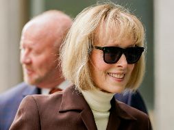 El jurado designado para el caso por violación y difamación de la escritora E. Jean Carroll (foto) a manos del expresidente Donald Trump se retiró este martes a deliberar. AP / J. Minchillo