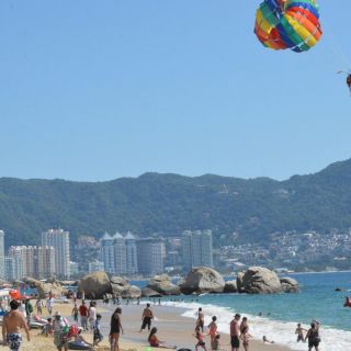 Turismo internacional en México crece un 7.9% interanual en marzo