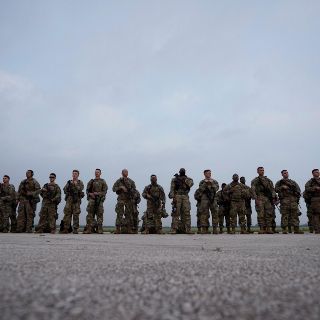 Ante aumento migratorio, EU empezará a limitar el asilo en frontera con México