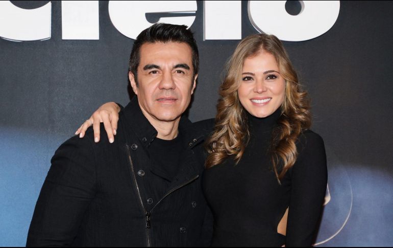 Famosos como Carlos Rivera comentaron la publicación del conductor.ESPECIAL