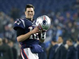 El ex quarterback, quien recientemente puso fin a su carrera como deportistas a los 45 años será homenajeado por el equipo con el que comenzó su carrera en el año 2000. AP / ARCHIVO