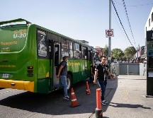 Usuarios del transporte público en Jalisco desconocen el recorrido en tiempo real de las unidades. EL INFORMADOR/ CARLOS ZEPEDA