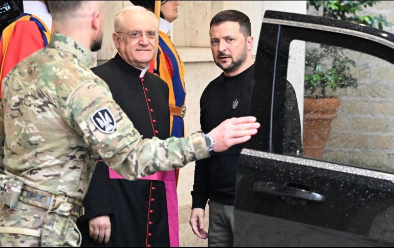 El Vaticano explica que el encuentro entre el Papa Francisco y Zelenski duró unos 40 minutos. EFE / C. Peri
