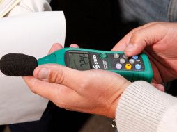 El ruido en las zonas residenciales no debe sobrepasar los 50 decibeles entre las 22:00 y las 6:00 horas. EL INFORMADOR/Archivo