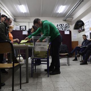 Primeros resultados de elecciones dan ventaja a Erdogan en Turquía