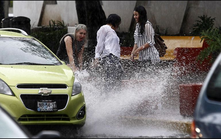 El mes con más días mojados en Guadalajara es julio, con un promedio de 24.1 días con por lo menos 1 milímetro de precipitación. EL INFORMADOR / ARCHIVO