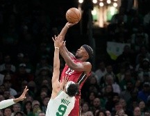 Jimmy Butler tuvo otra actuación de más de 30 puntos en estos playoffs. AP/C. Krupa