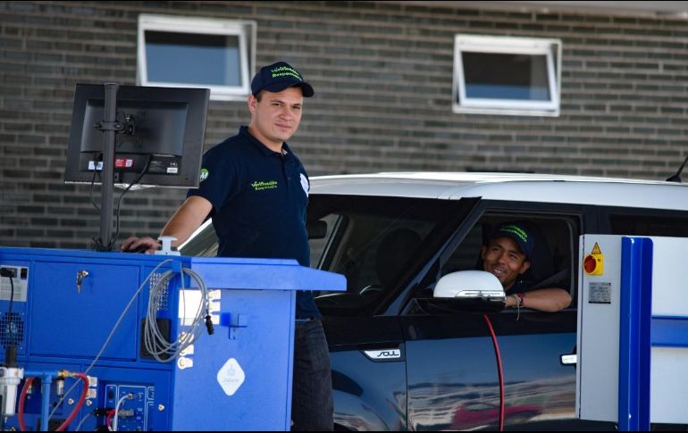 En marzo comenzaron las multas por no realizar la verificación vehicular. EL INFORMADOR/ ARTURO NAVARRO