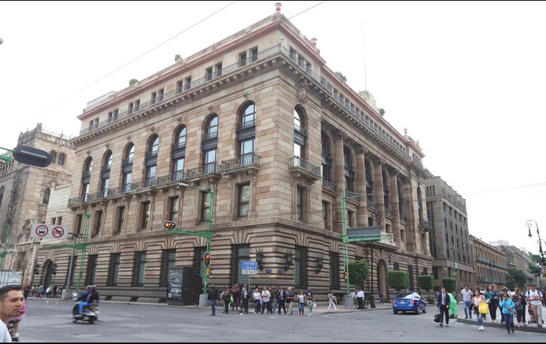 Banxico prevé ahora que la inflación general promedie un 4.7% anual en el último trimestre de 2023, tras la expectativa anterior de 4.8 por ciento. NTX / ARCHIVO