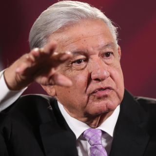 Nuevo "decretazo" es para que opositores no puedan frenar obras: López Obrador