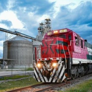 Marina toma las instalaciones de Ferrosur tras publicación del decreto de AMLO