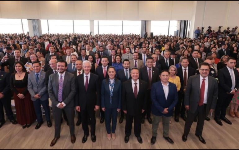 Funcionarios del Estado de México y de Hidalgo acompañaron a Claudia Sheinbaum. ESPECIAL